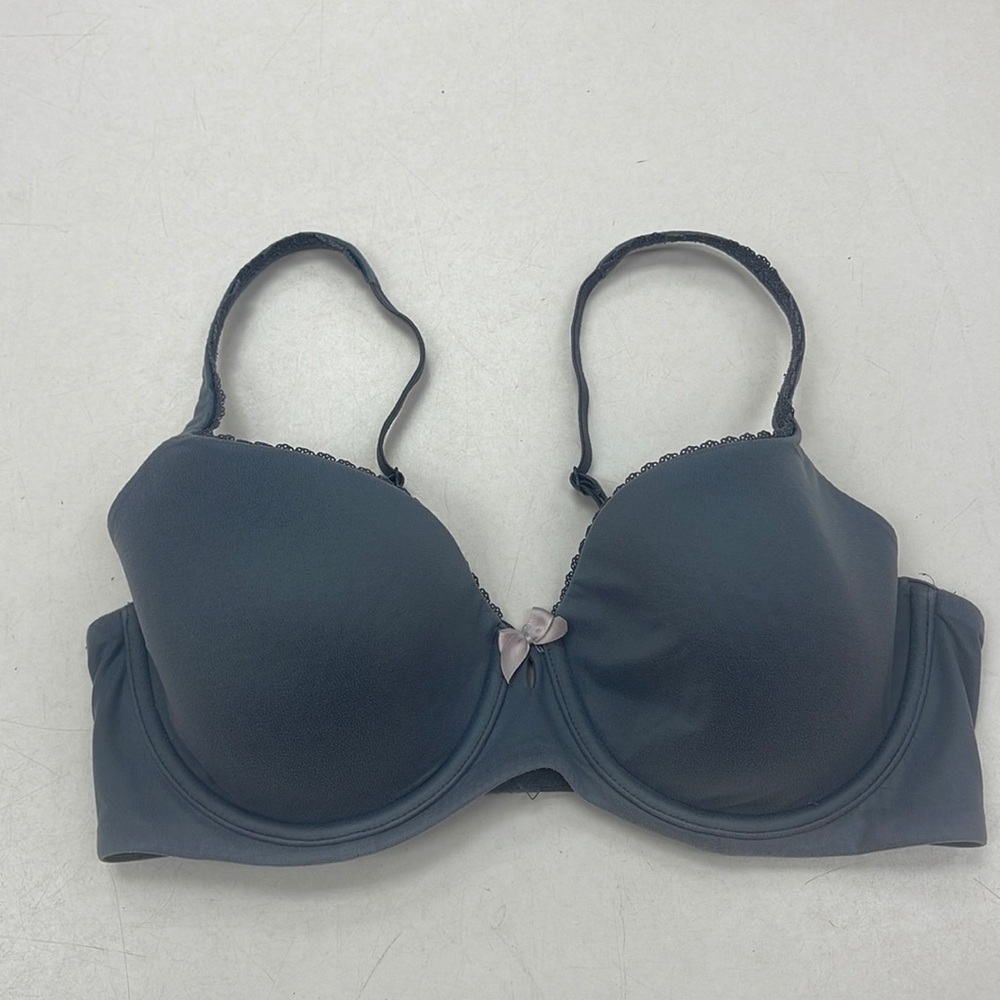 Grey 36D lined Victoria’s Secret bra